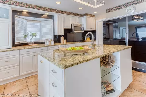 Kitchen - 2007 Grace Ct, Fort Smith, AR 72903 photo 3 of 7