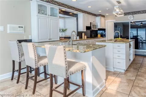 Kitchen - 2007 Grace Ct, Fort Smith, AR 72903 photo 4 of 7
