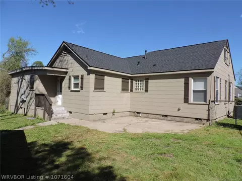 Exterior - 3723 Victory Cir, Fort Smith, AR 72904 photo 5 of 5