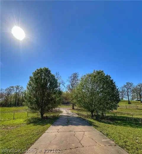 View/Area - 471503 E 1086 Rd, Muldrow, OK 74948 photo 2 of 2