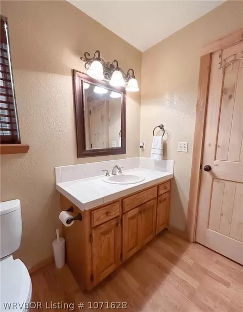 Bath - 471503 E 1086 Rd, Muldrow, OK 74948 photo 1 of 6