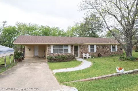 122 Julie Dr, Panama, OK 74951