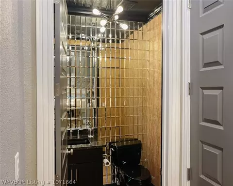 Entry Way - 7208 Forest Cyn, Fort Smith, AR 72916 photo 2 of 3