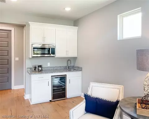Living - 7208 Forest Cyn, Fort Smith, AR 72916 photo 3 of 5