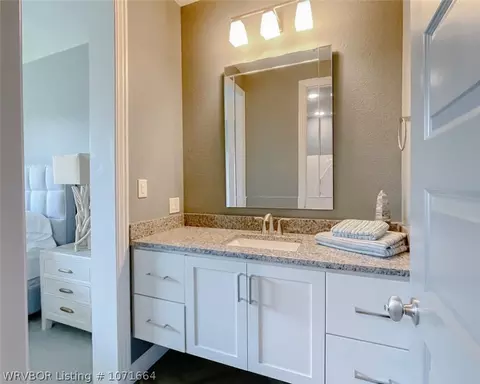 Bath - 7208 Forest Cyn, Fort Smith, AR 72916 photo 8 of 8