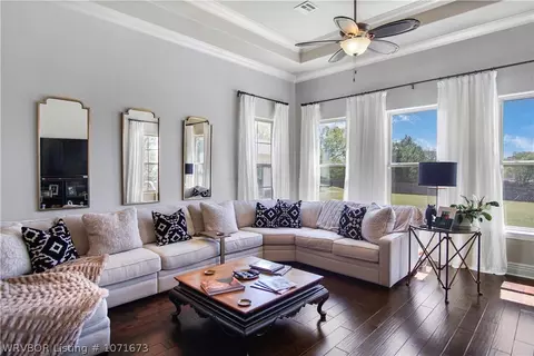 Living - 1910 Highway 45, Fort Smith, AR 72916 photo 7 of 8