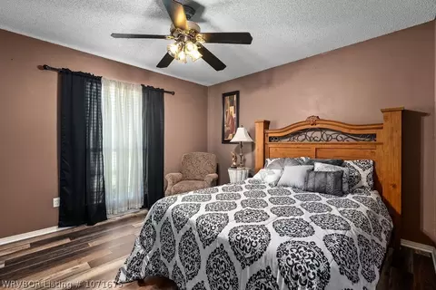 Bedroom - 6805 Blackjack Dr, Fort Smith, AR 72916 photo 4 of 6