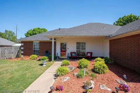 Exterior - 6805 Blackjack Dr, Fort Smith, AR 72916 photo 9 of 24