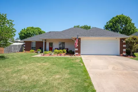 Exterior - 6805 Blackjack Dr, Fort Smith, AR 72916 photo 12 of 24