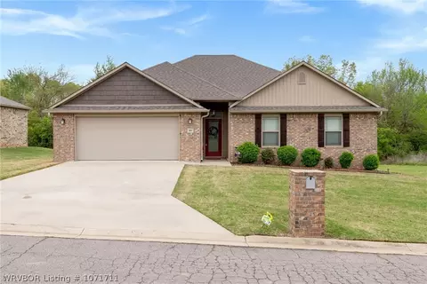 143 Stone Dr, Roland, OK 74954