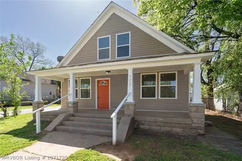 722 S 18th St, Fort Smith, AR 72901