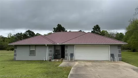 111 Hobart St, Hartford, AR 72938