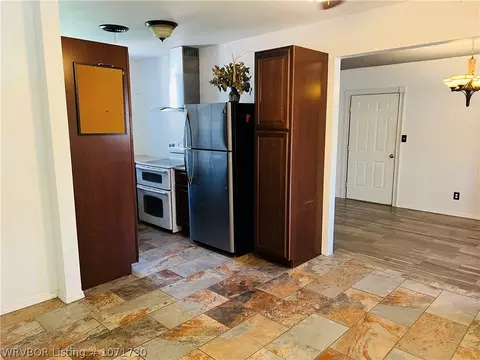 Kitchen - 1101 B St, Barling, AR 72923 photo 2 of 2