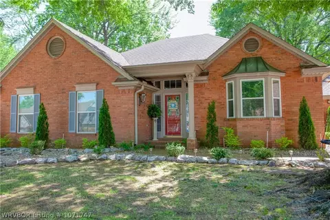 6604 Eastgate Dr, Fort Smith, AR 72903 photo 2