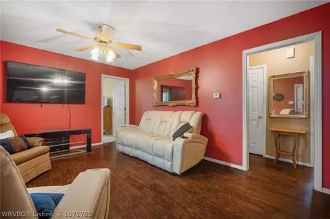 Living - 5408 Park Ave, Fort Smith, AR 72903 photo 3 of 5