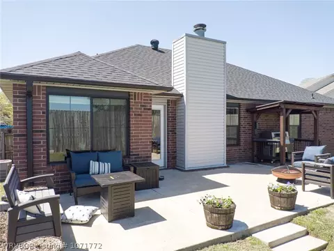 Exterior - 7001 Crossover Cir, Fort Smith, AR 72916 photo 12 of 15
