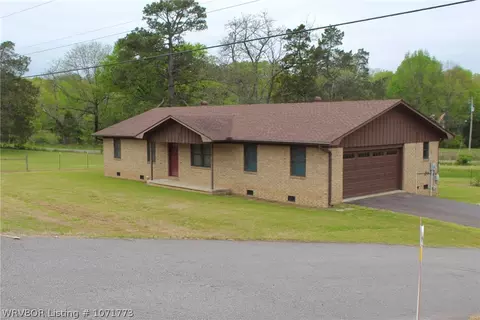 4649 Sr 124, Russellville, AR 72802