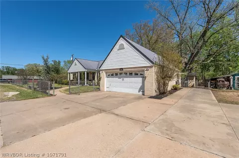 Exterior - 108 1st St, Ozark, AR 72949 photo 11 of 14