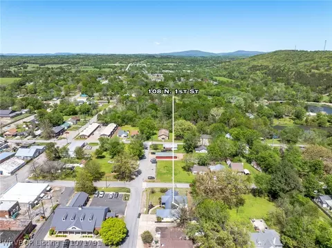 View/Area - 108 1st St, Ozark, AR 72949 photo 3 of 4