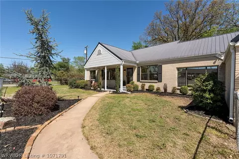 Exterior - 108 1st St, Ozark, AR 72949 photo 10 of 14