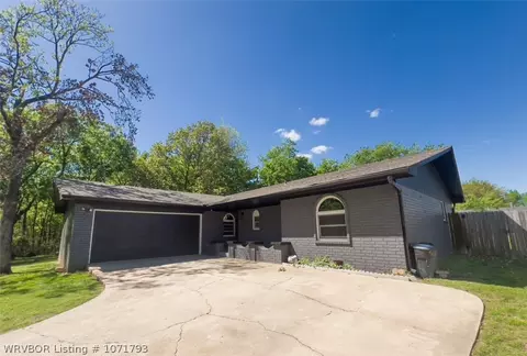 118 Fern Dr, Poteau, OK 74953