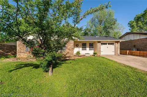 Exterior - 1508 14th Cir, Barling, AR 72923 photo 10 of 10