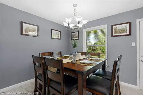 Dining - 1508 14th Cir, Barling, AR 72923 photo 1 of 4