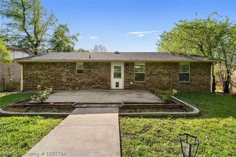 Exterior - 1508 14th Cir, Barling, AR 72923 photo 4 of 10