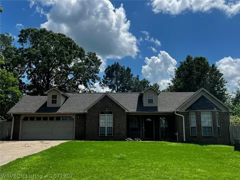 1711 Chinaberry Dr, Greenwood, AR 72936