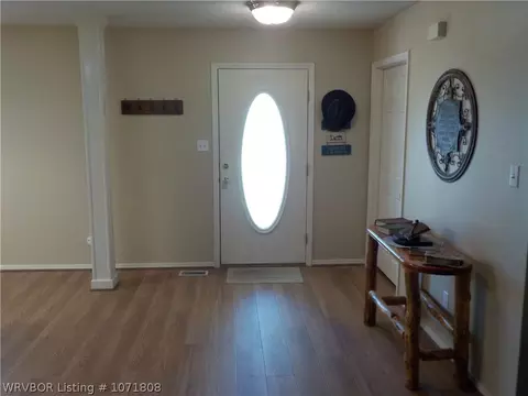 Entry Way - 4411 Timber Lk, Charleston, AR 72933 photo 1 of 1