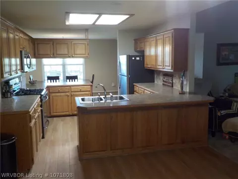 Kitchen - 4411 Timber Lk, Charleston, AR 72933 photo 4 of 5