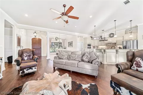 Living - 11600 Maple Park Dr, Fort Smith, AR 72916 photo 1 of 3