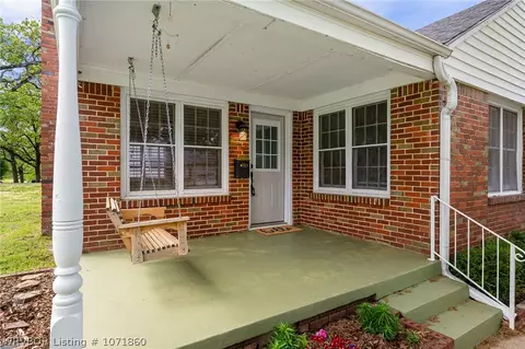 Exterior - 2125 S S St, Fort Smith, AR 72901 photo 2 of 8