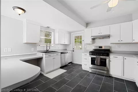 Kitchen - 2125 S S St, Fort Smith, AR 72901 photo 1 of 3