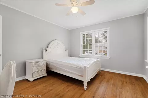 Bedroom - 2125 S S St, Fort Smith, AR 72901 photo 2 of 4