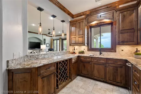 Kitchen - 4107 Spring Mountain Dr, Fort Smith, AR 72916 photo 2 of 8