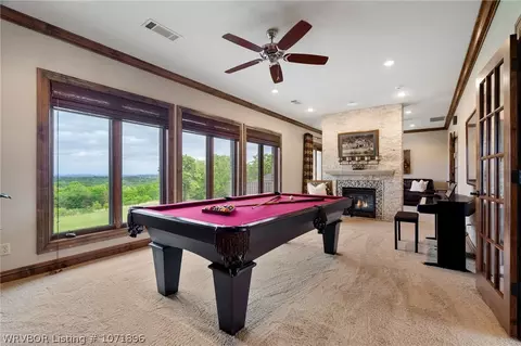 Living - 4107 Spring Mountain Dr, Fort Smith, AR 72916 photo 5 of 6