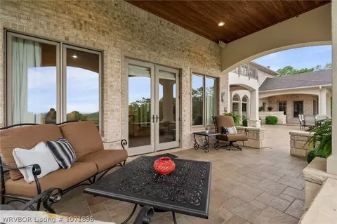Exterior - 4107 Spring Mountain Dr, Fort Smith, AR 72916 photo 4 of 9