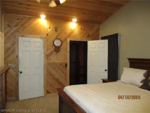 Bedroom - 919 Ferry Rd, Ozark, AR 72949 photo 5 of 8