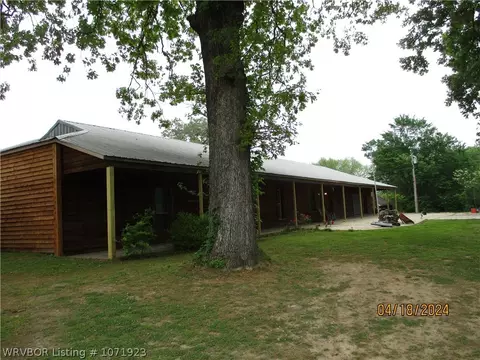 Exterior - 919 Ferry Rd, Ozark, AR 72949 photo 6 of 11