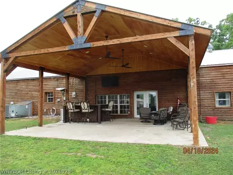Exterior - 919 Ferry Rd, Ozark, AR 72949 photo 4 of 11