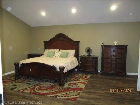 Bedroom - 919 Ferry Rd, Ozark, AR 72949 photo 6 of 8