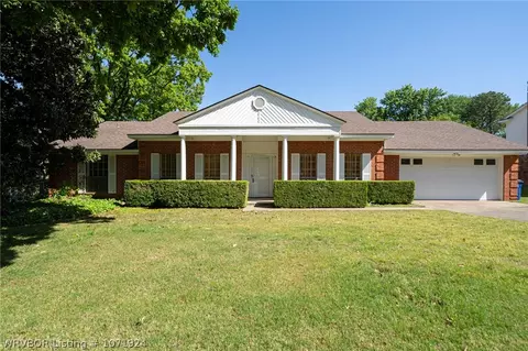 7501 Westminster Pl, Fort Smith, AR 72903