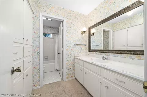 Bath - 7501 Westminster Pl, Fort Smith, AR 72903 photo 5 of 7