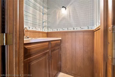 Bath - 7501 Westminster Pl, Fort Smith, AR 72903 photo 1 of 7