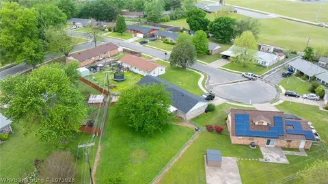 View/Area - 216 Baylor Cir, Fort Smith, AR 72908 photo 3 of 6