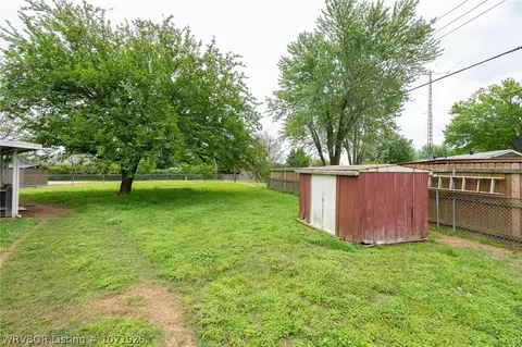 Exterior - 216 Baylor Cir, Fort Smith, AR 72908 photo 12 of 21