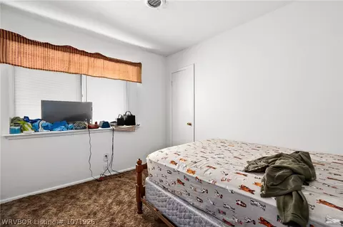 Bedroom - 216 Baylor Cir, Fort Smith, AR 72908 photo 4 of 7