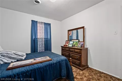 Bedroom - 216 Baylor Cir, Fort Smith, AR 72908 photo 3 of 7