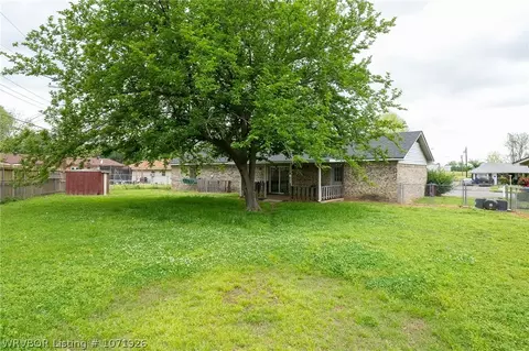 Exterior - 216 Baylor Cir, Fort Smith, AR 72908 photo 9 of 21